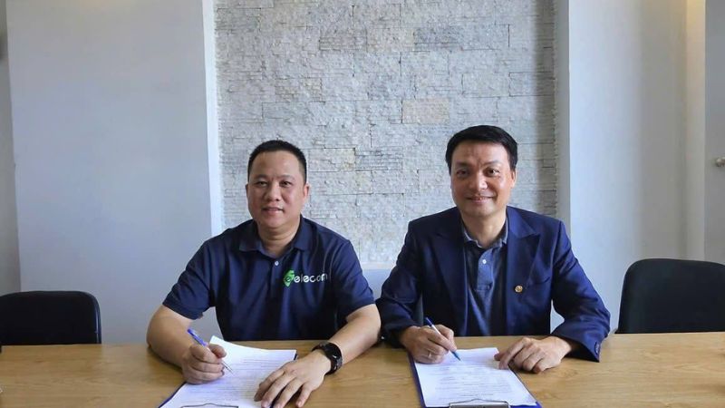 ông Âu Dương Đạt - CEO eTelecom và ông Lại Anh Tuấn - CEO DRACO